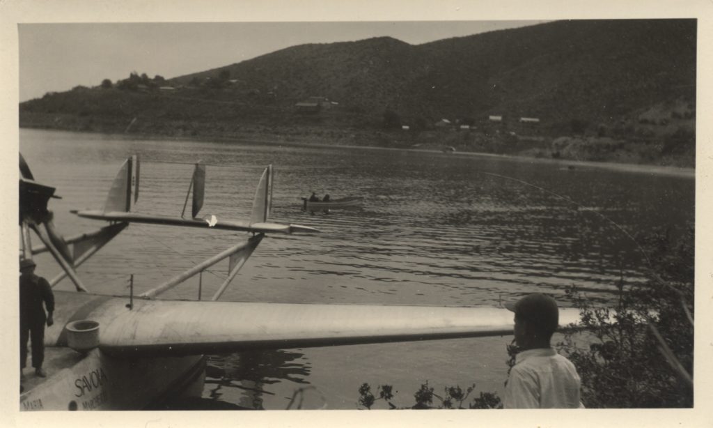 Francesco de Pinedo’s plane is shown moments after landing on Roosevelt Lake.